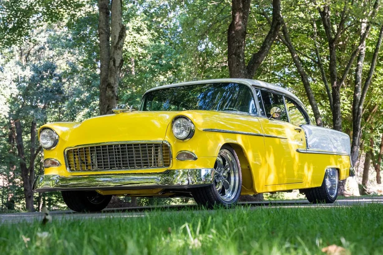 1955 Chevrolet Bel Air 2-Door Hardtop video preview