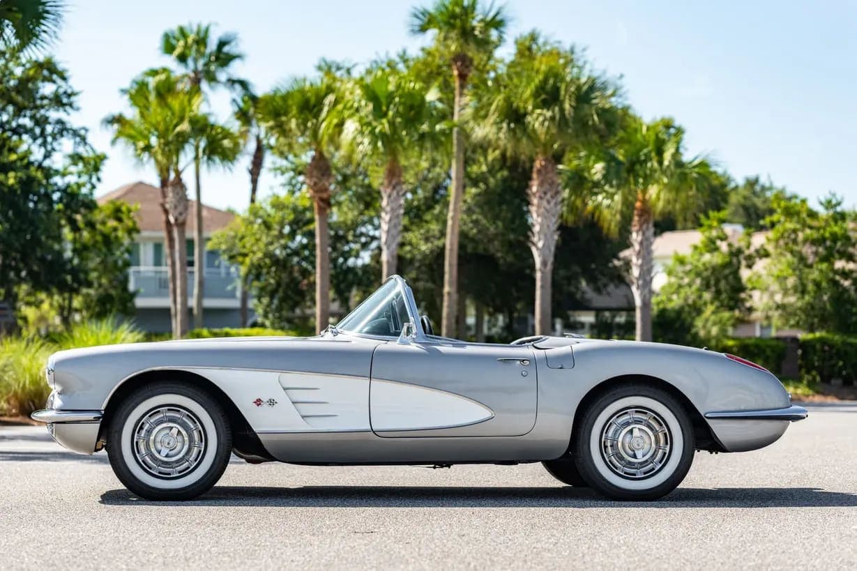 1959 Chevrolet Corvette 4-Speed 350Ci, view