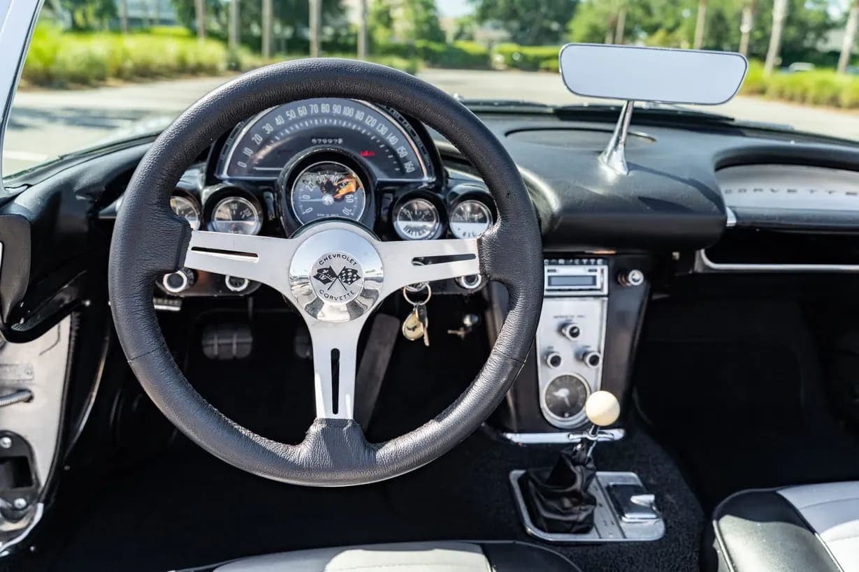 1959 Chevrolet Corvette 4-Speed 350Ci, view