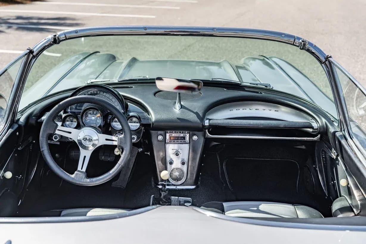 1959 Chevrolet Corvette 4-Speed 350Ci, view