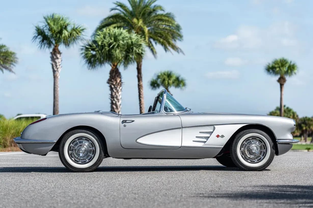 1959 Chevrolet Corvette 4-Speed 350Ci, view