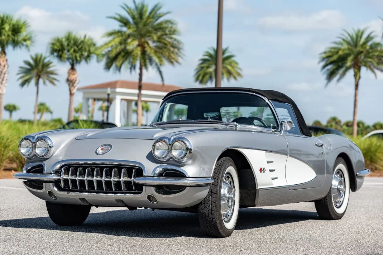 1959 Chevrolet Corvette 4-Speed 350Ci, view