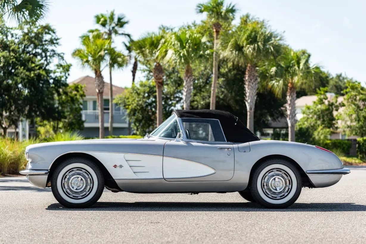 1959 Chevrolet Corvette 4-Speed 350Ci, view