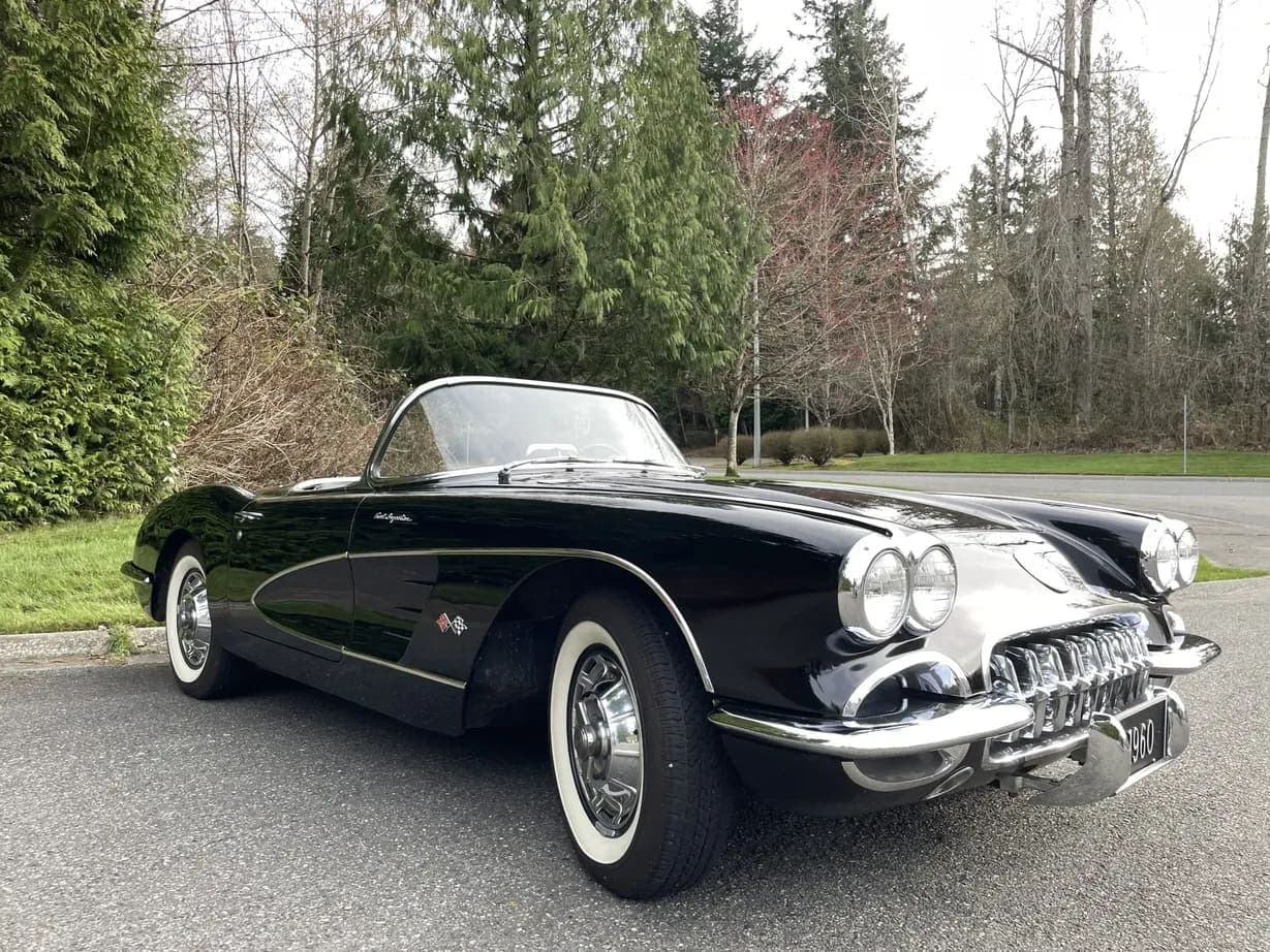 1960 Chevrolet Corvette 4-Speed, view