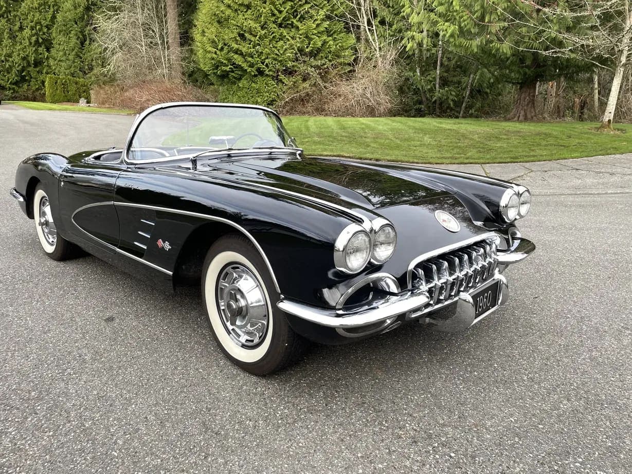 1960 Chevrolet Corvette 4-Speed, view