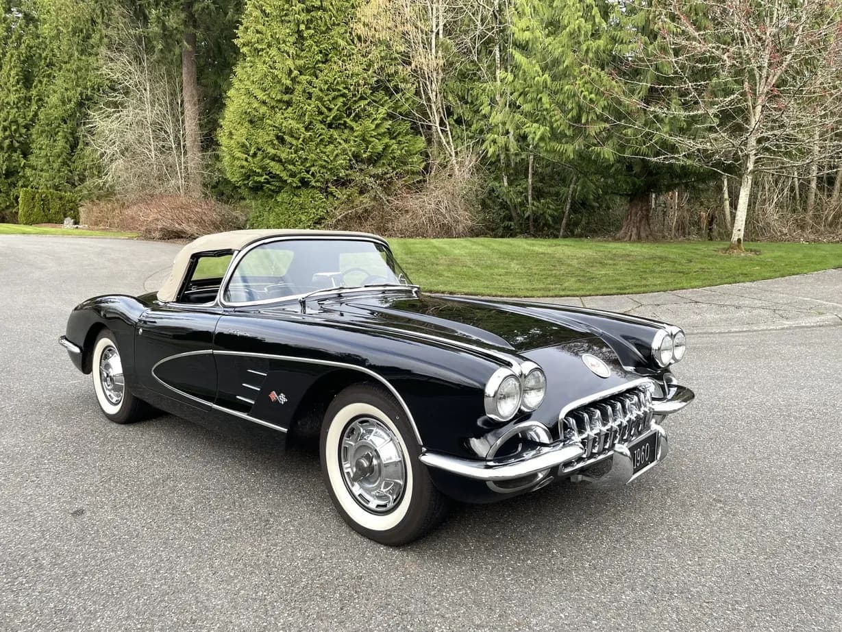 1960 Chevrolet Corvette 4-Speed, view