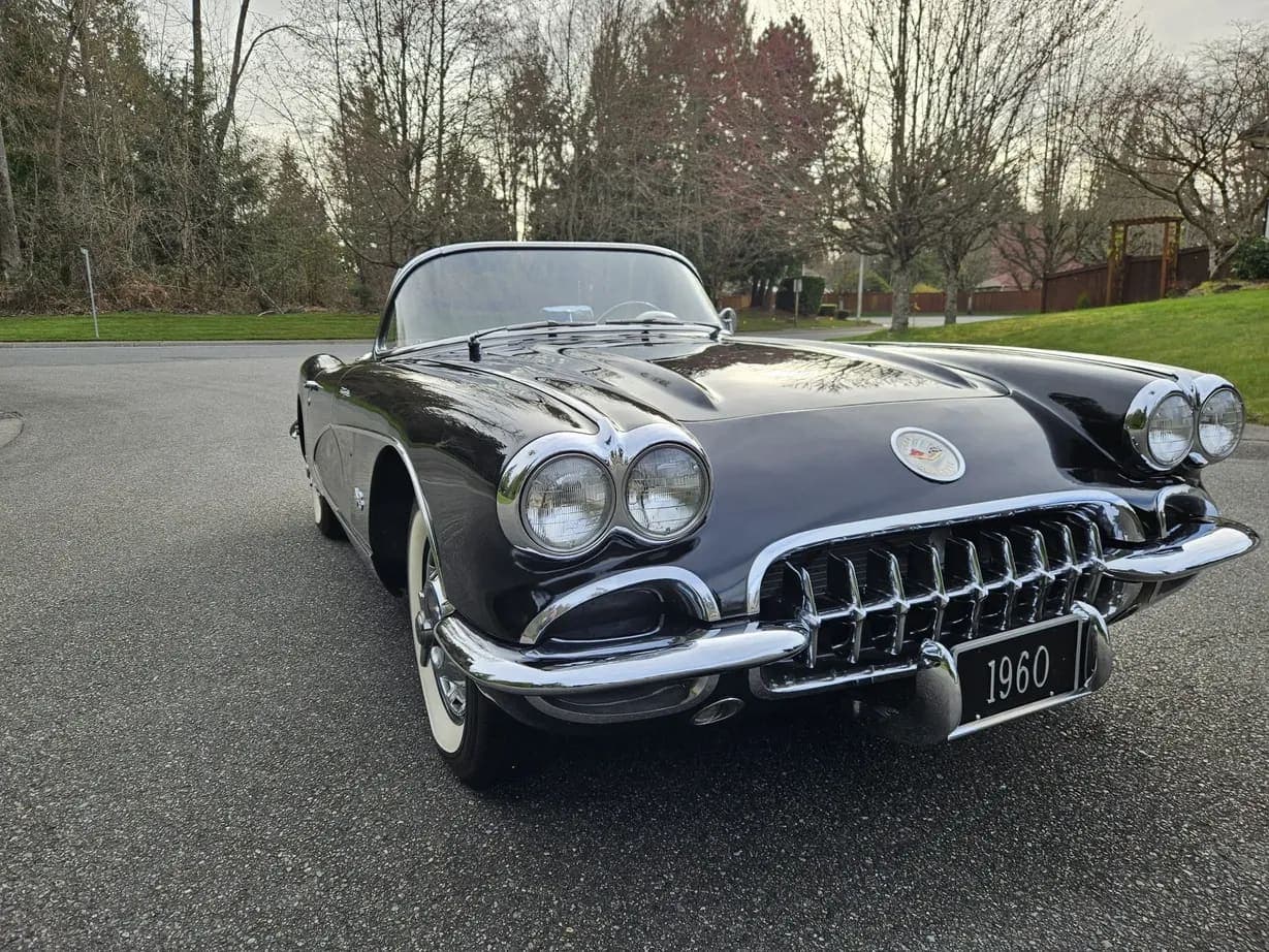 1960 Chevrolet Corvette 4-Speed, view