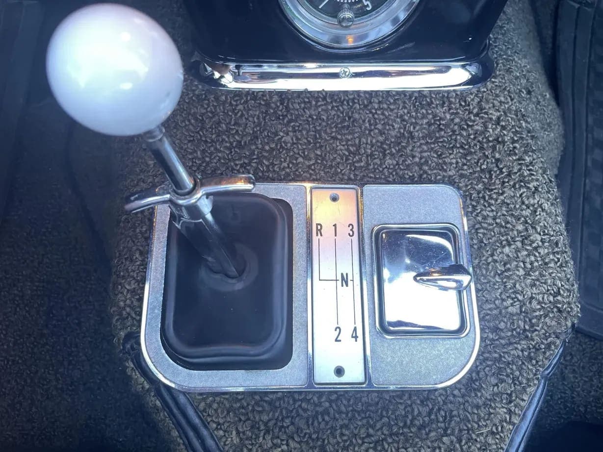1960 Chevrolet Corvette 4-Speed, view
