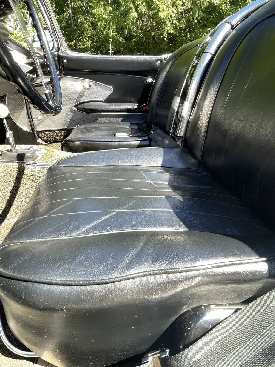 1960 Chevrolet Corvette 4-Speed, view