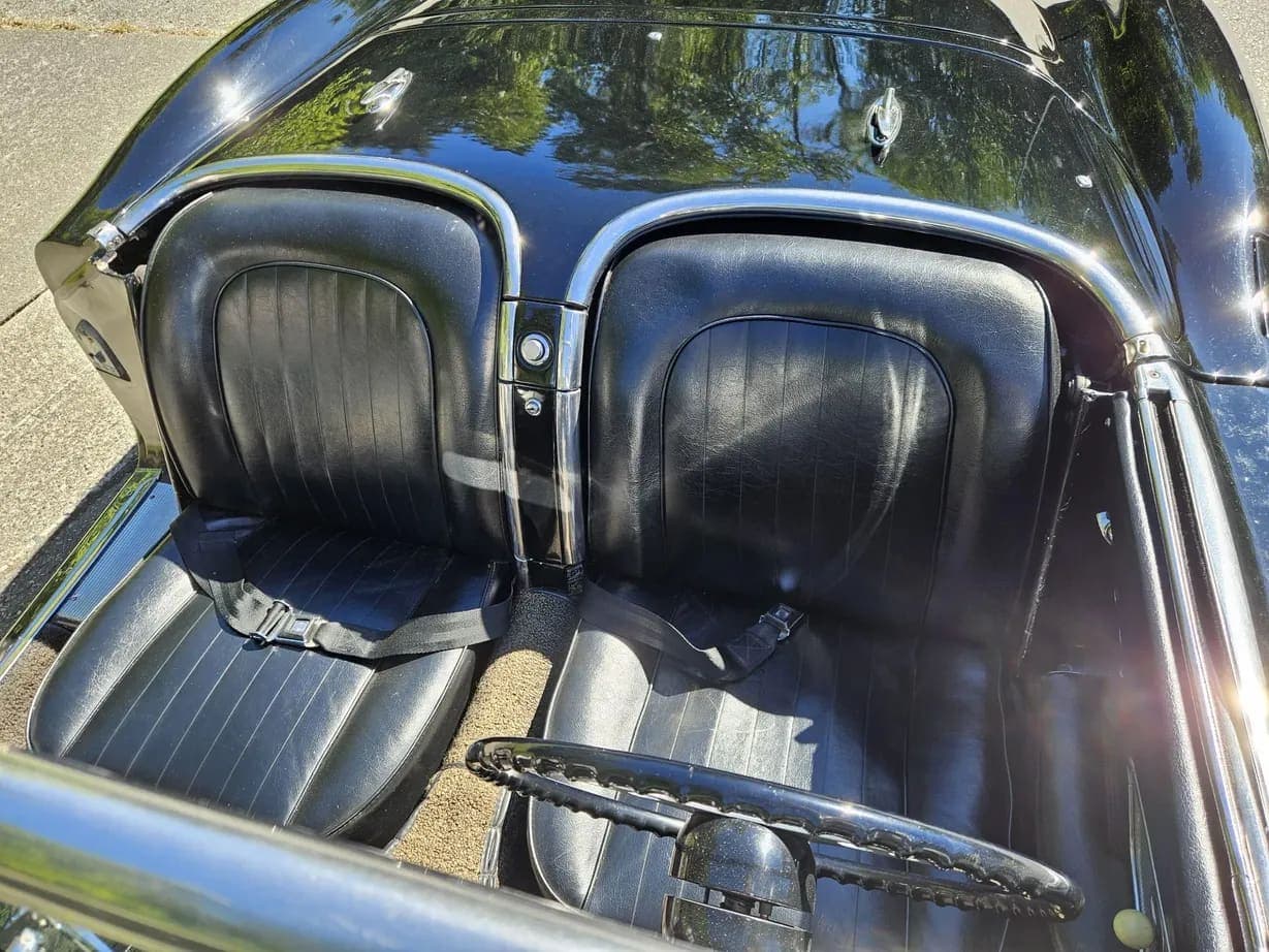 1960 Chevrolet Corvette 4-Speed, view