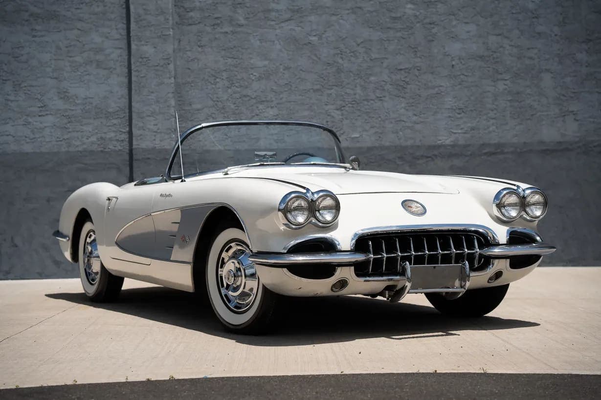 1960 Chevrolet Corvette 283/250 Fuelie 4-Speed, view