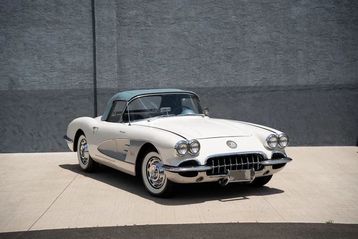 1960 Chevrolet Corvette 283/250 Fuelie 4-Speed, view