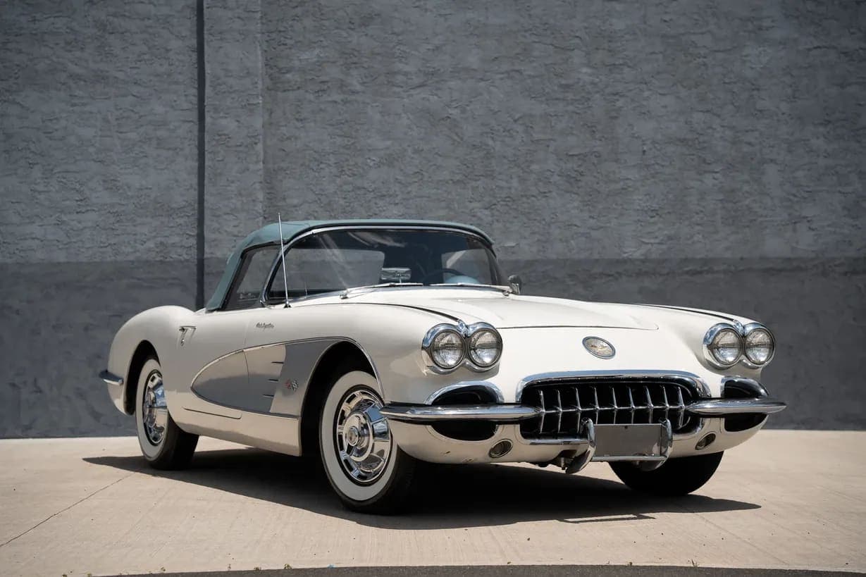 1960 Chevrolet Corvette 283/250 Fuelie 4-Speed, view