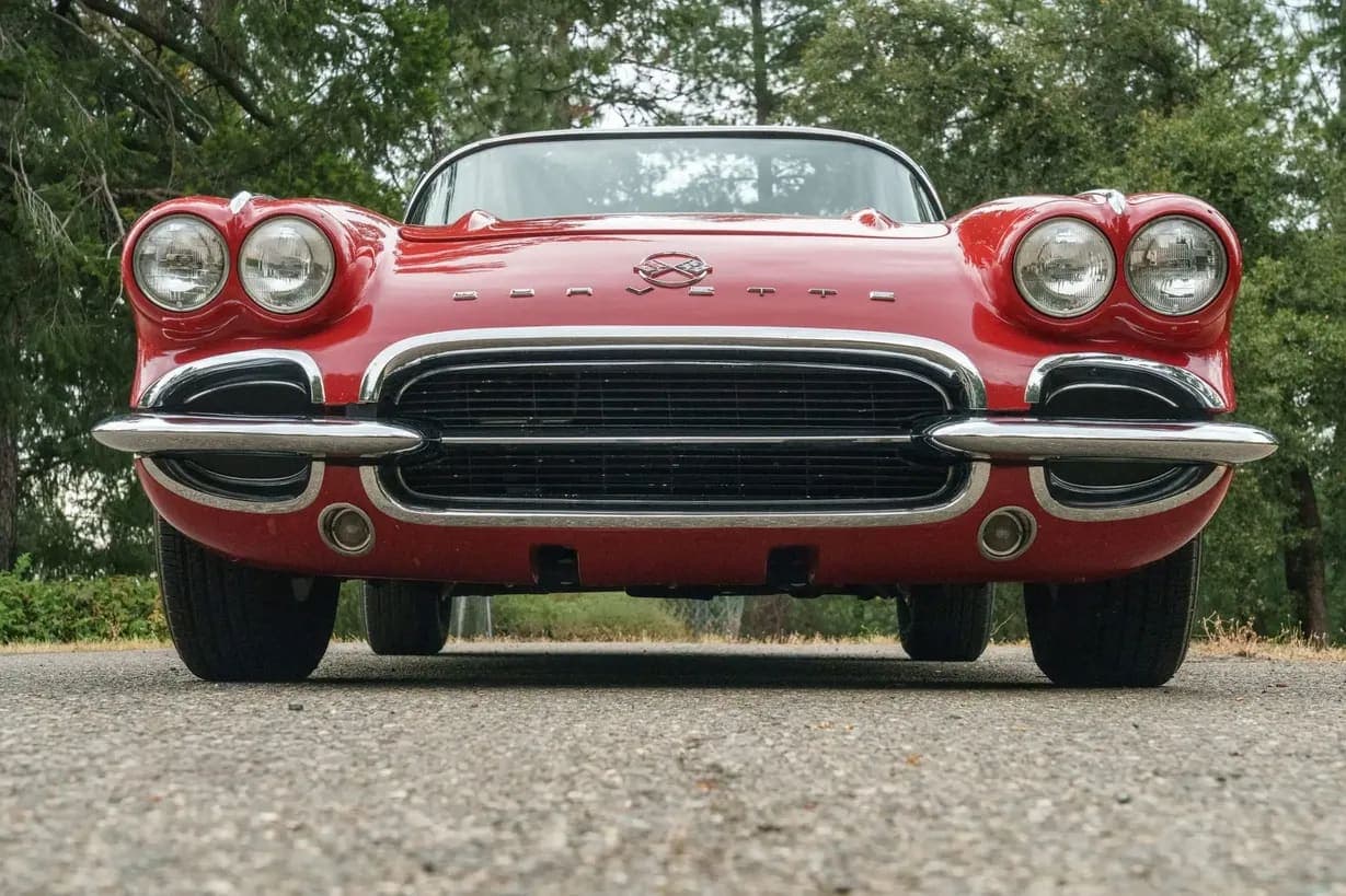 1962 Chevrolet Corvette 5-Speed, view