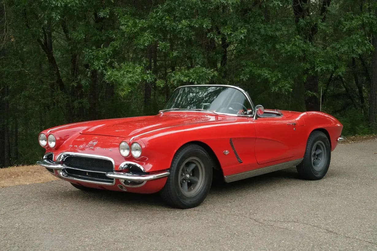 1962 Chevrolet Corvette 5-Speed, view