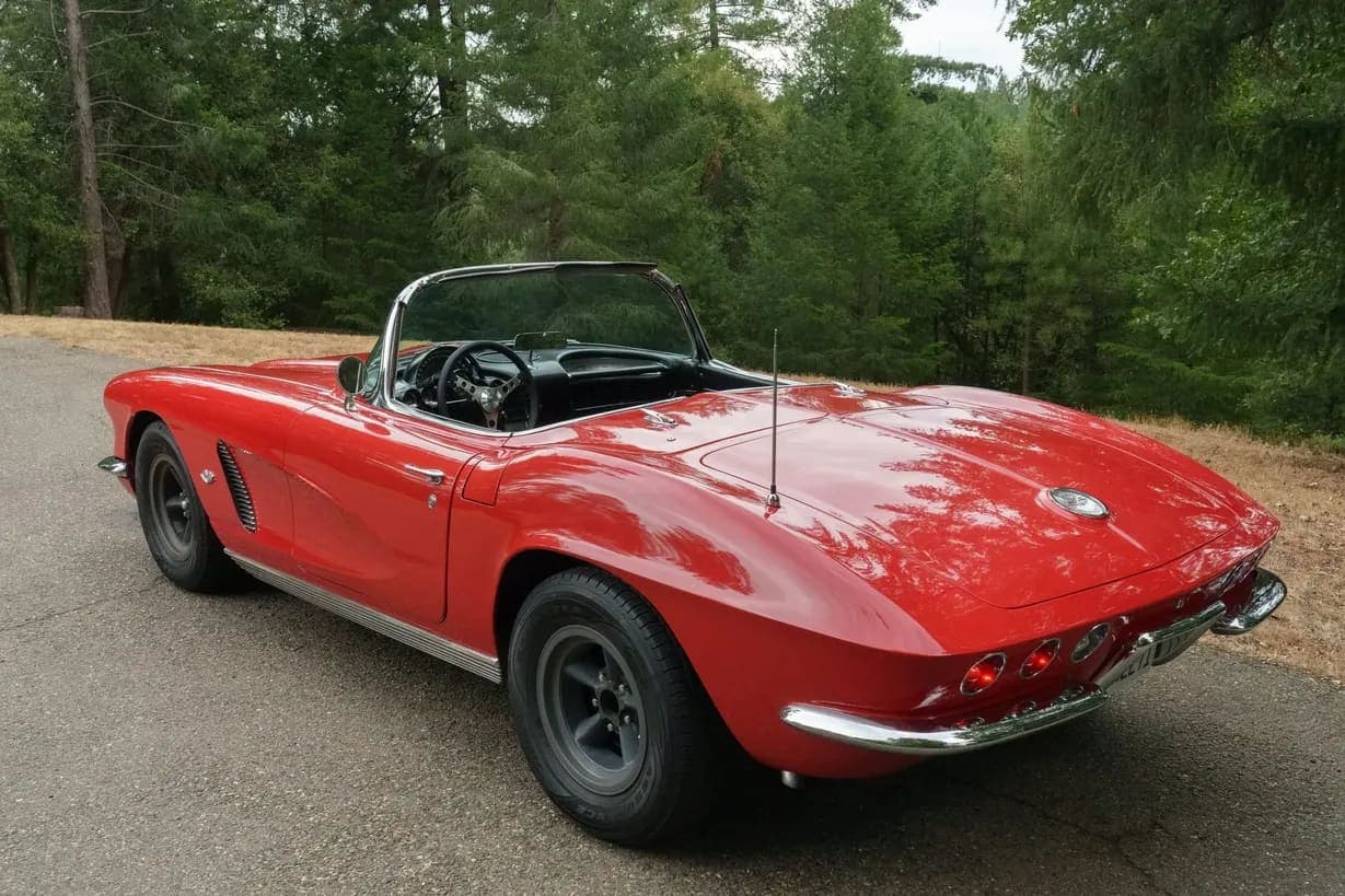1962 Chevrolet Corvette 5-Speed, view