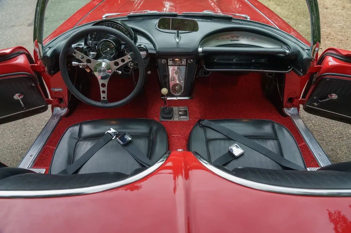 1962 Chevrolet Corvette 5-Speed, view
