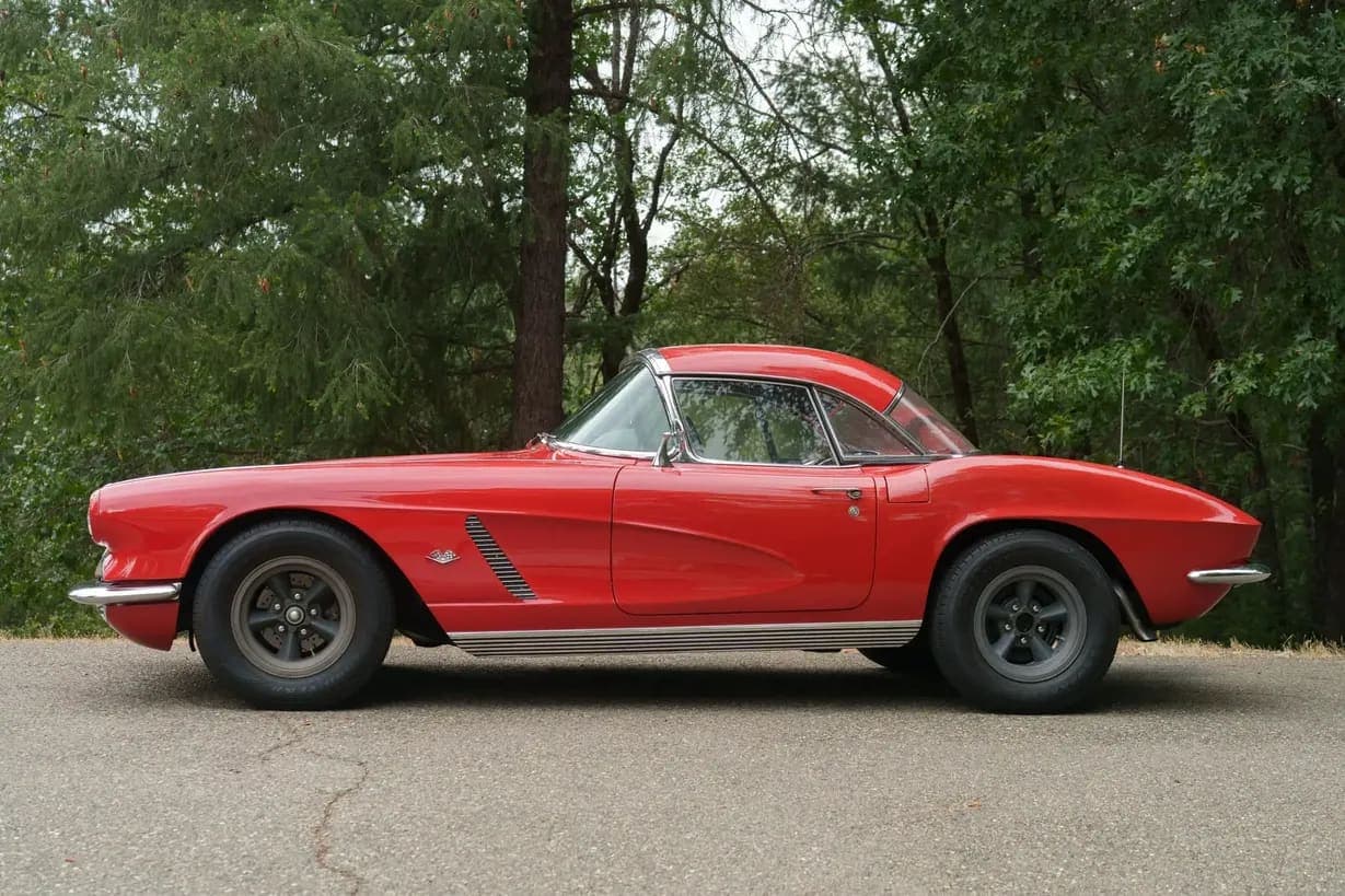 1962 Chevrolet Corvette 5-Speed, view