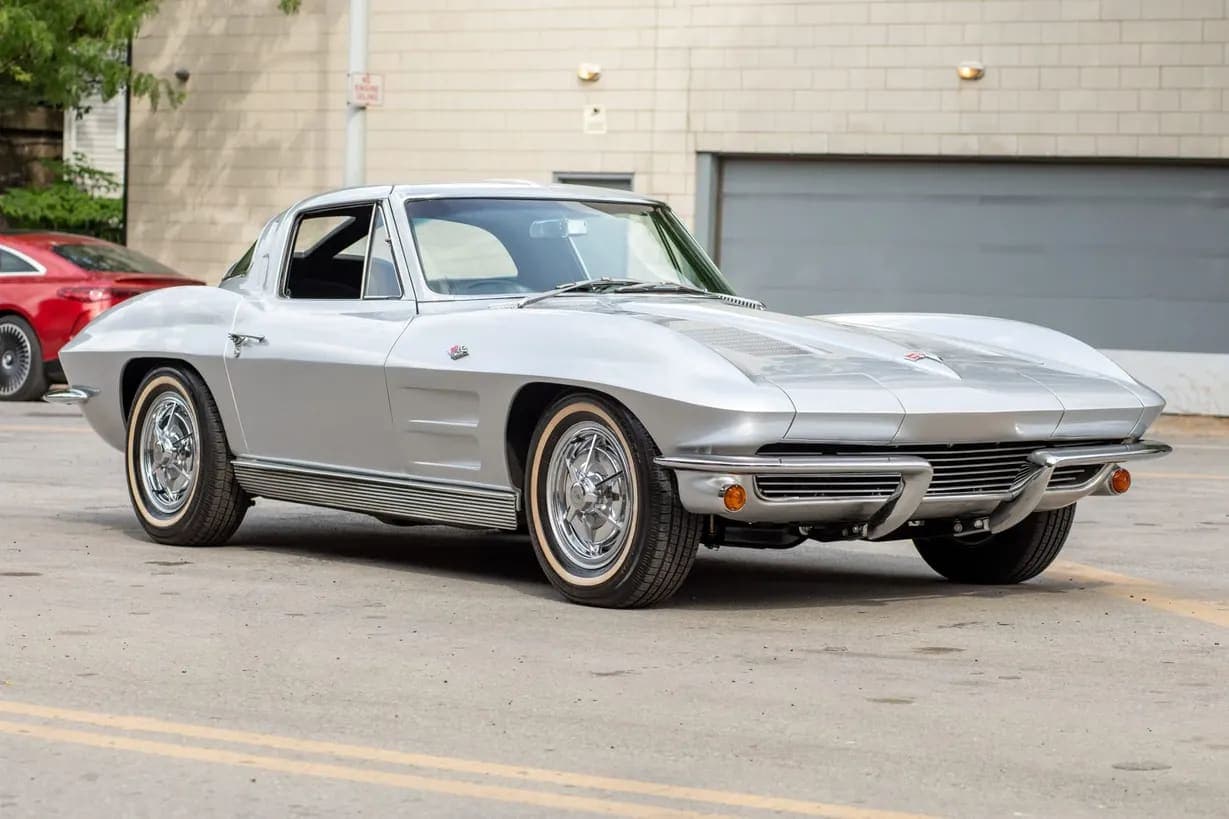 1963 Chevrolet Corvette Split-Window Coupe L76 327-340 4-Speed, view