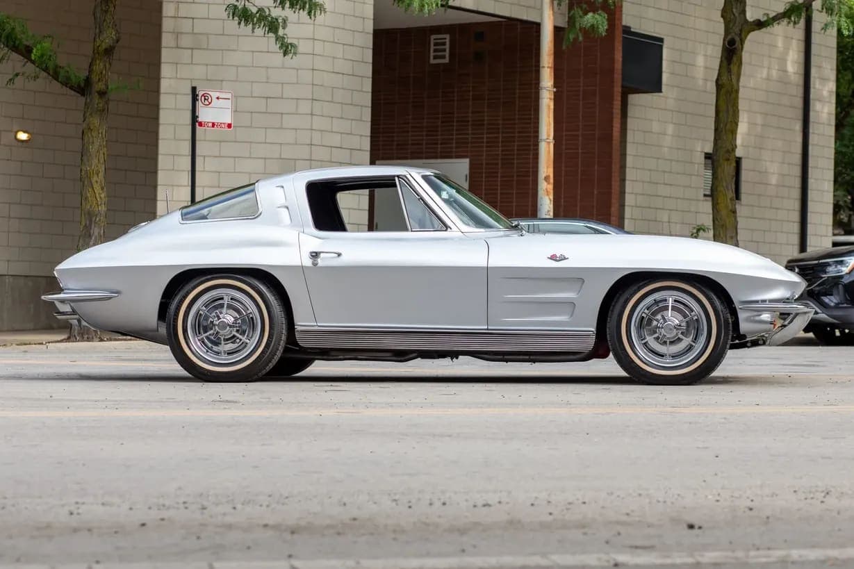 1963 Chevrolet Corvette Split-Window Coupe L76 327-340 4-Speed, view