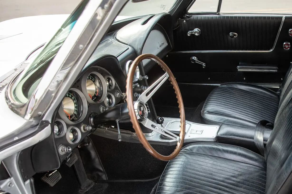 1963 Chevrolet Corvette Split-Window Coupe L76 327-340 4-Speed, view