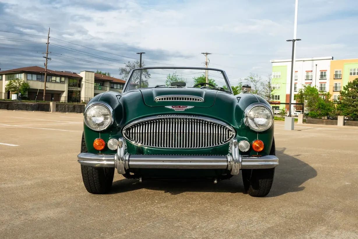 1967 Austin-Healey 3000 BJ8 Mk III, view