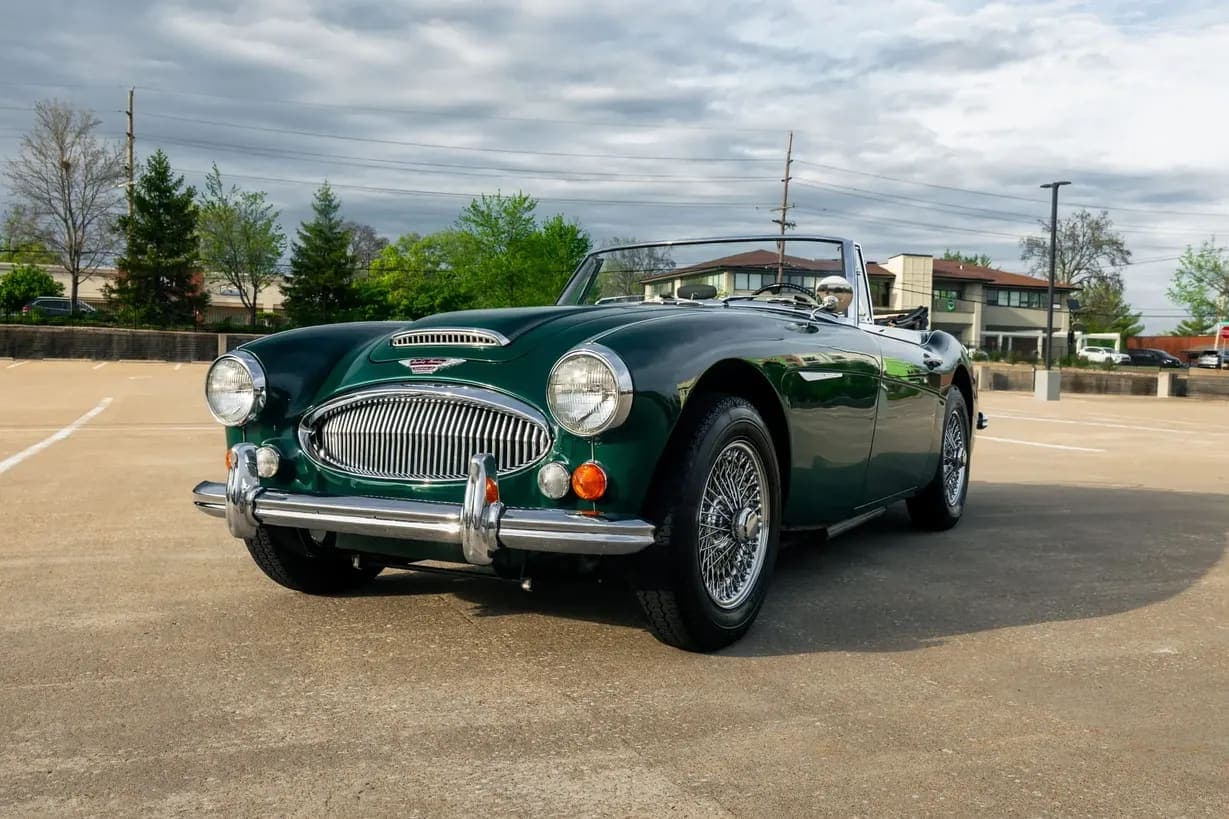 1967 Austin-Healey 3000 BJ8 Mk III, view