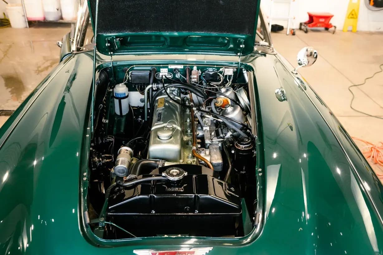 1967 Austin-Healey 3000 BJ8 Mk III, view