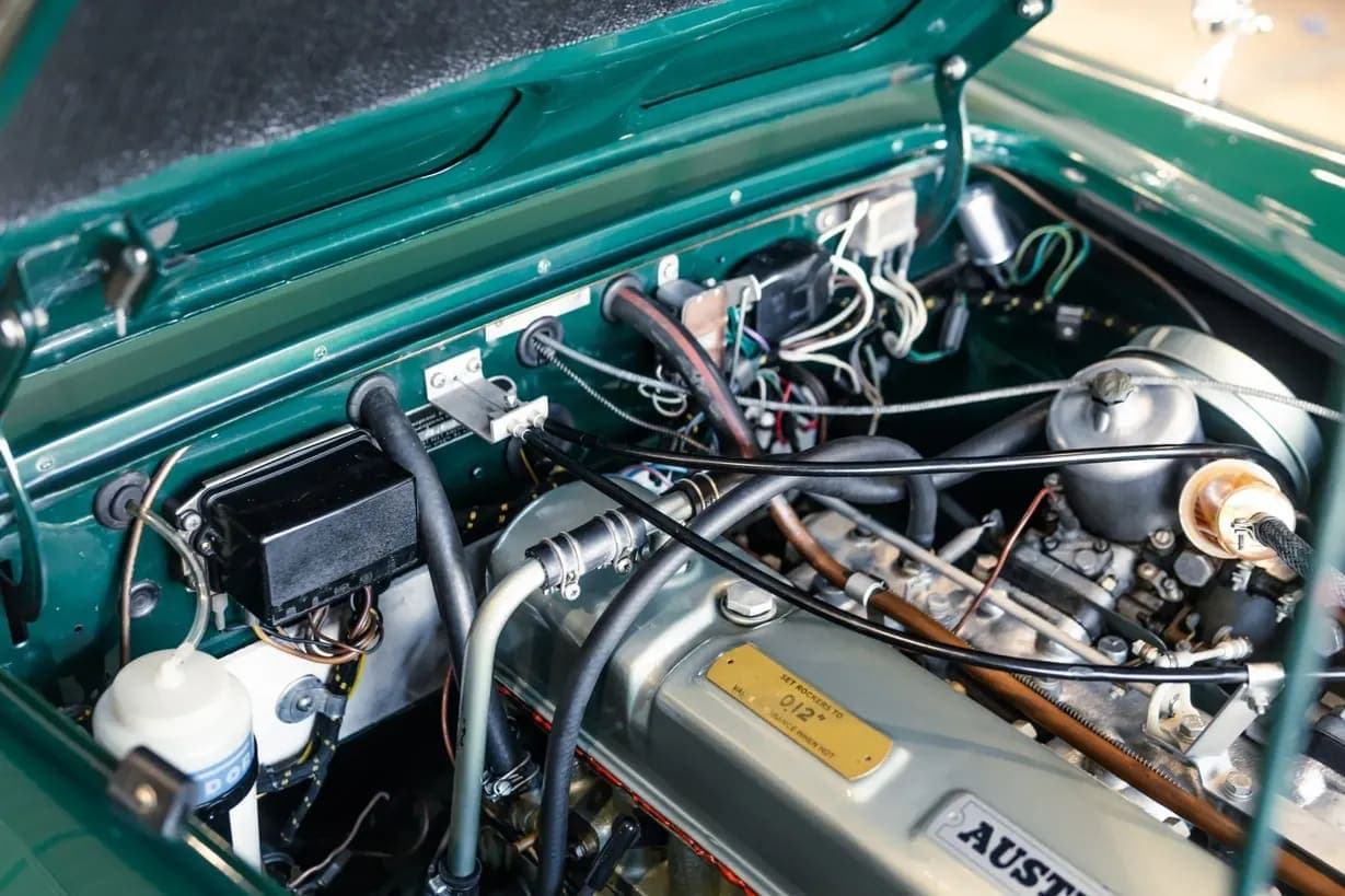 1967 Austin-Healey 3000 BJ8 Mk III, view