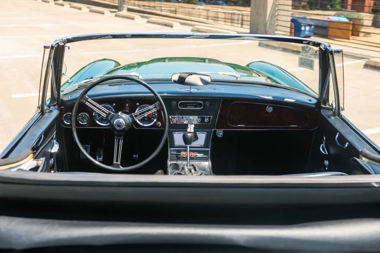 1967 Austin-Healey 3000 BJ8 Mk III, view