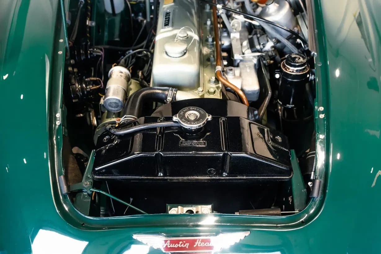 1967 Austin-Healey 3000 BJ8 Mk III, view