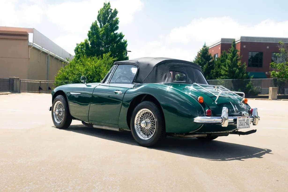 1967 Austin-Healey 3000 BJ8 Mk III, view