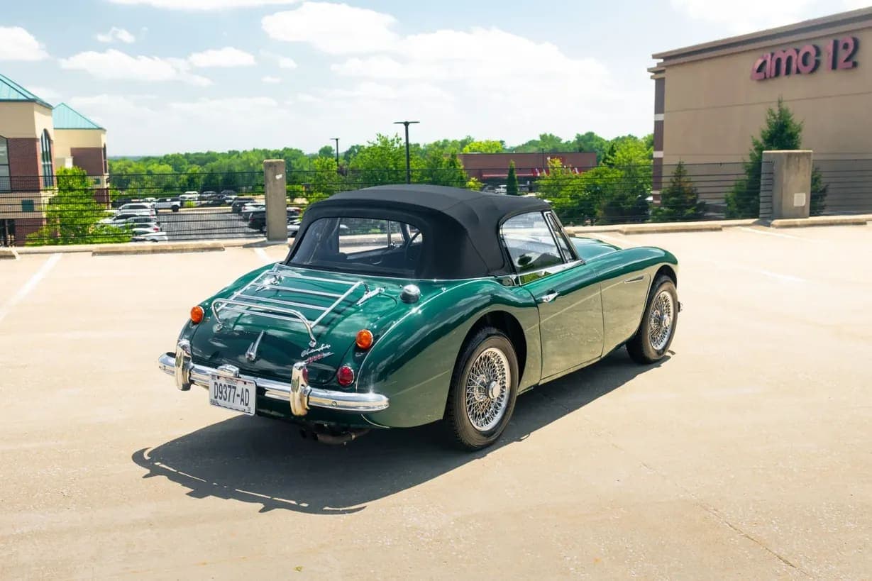 1967 Austin-Healey 3000 BJ8 Mk III, view