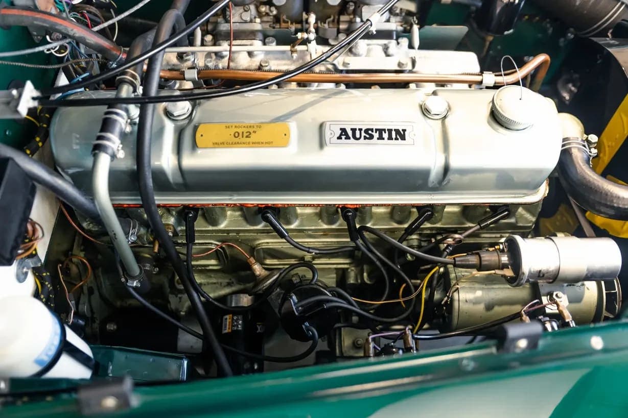 1967 Austin-Healey 3000 BJ8 Mk III, view