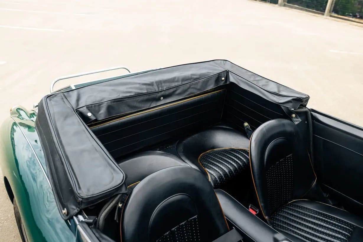 1967 Austin-Healey 3000 BJ8 Mk III, view