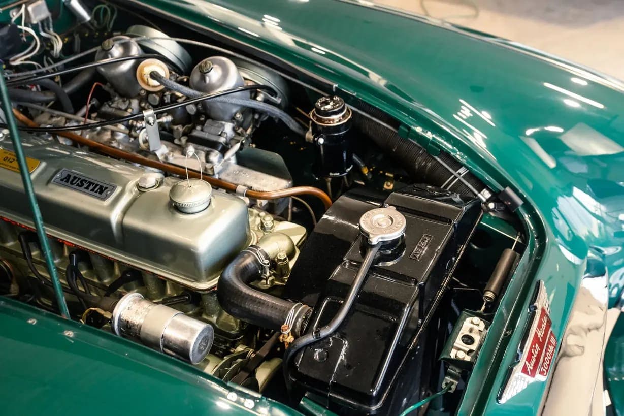 1967 Austin-Healey 3000 BJ8 Mk III, view