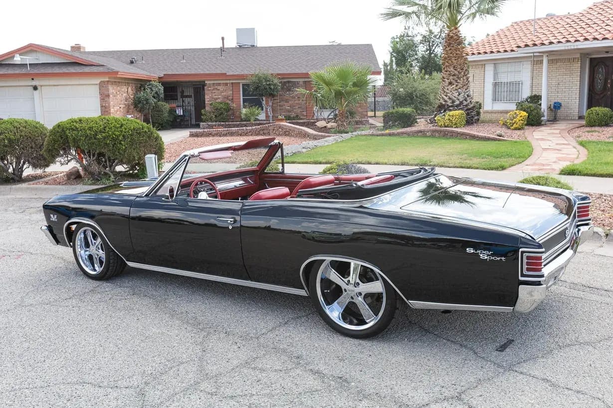 1967 Chevrolet Chevelle Malibu Convertible 4-Speed, view