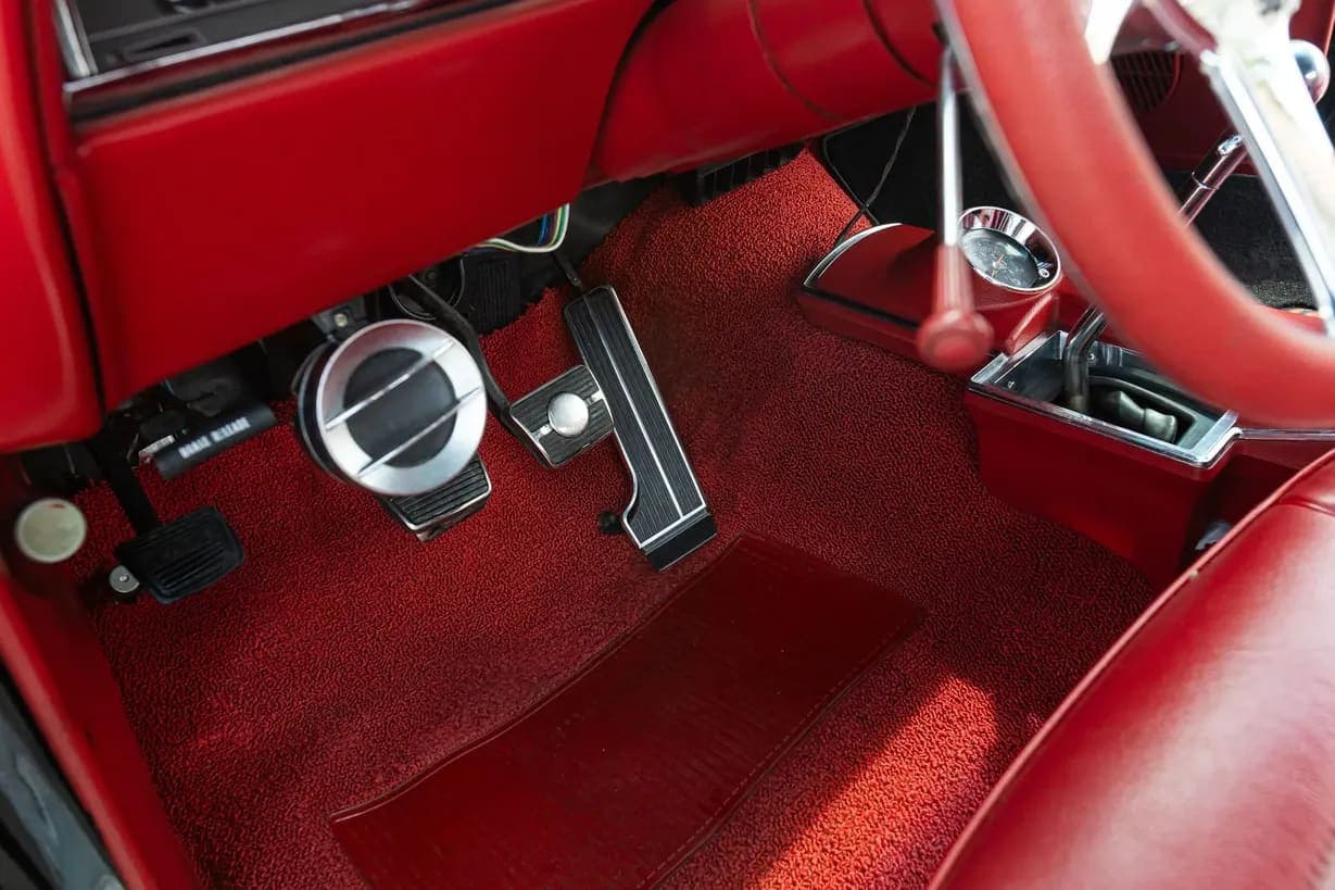 1967 Chevrolet Chevelle Malibu Convertible 4-Speed, view