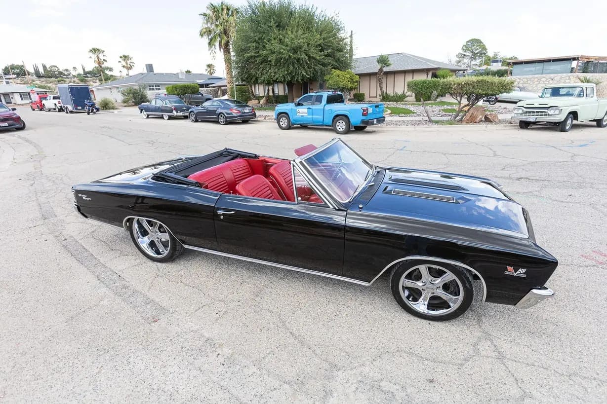 1967 Chevrolet Chevelle Malibu Convertible 4-Speed, view