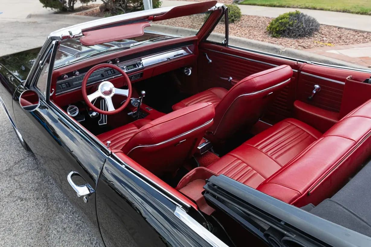 1967 Chevrolet Chevelle Malibu Convertible 4-Speed, view