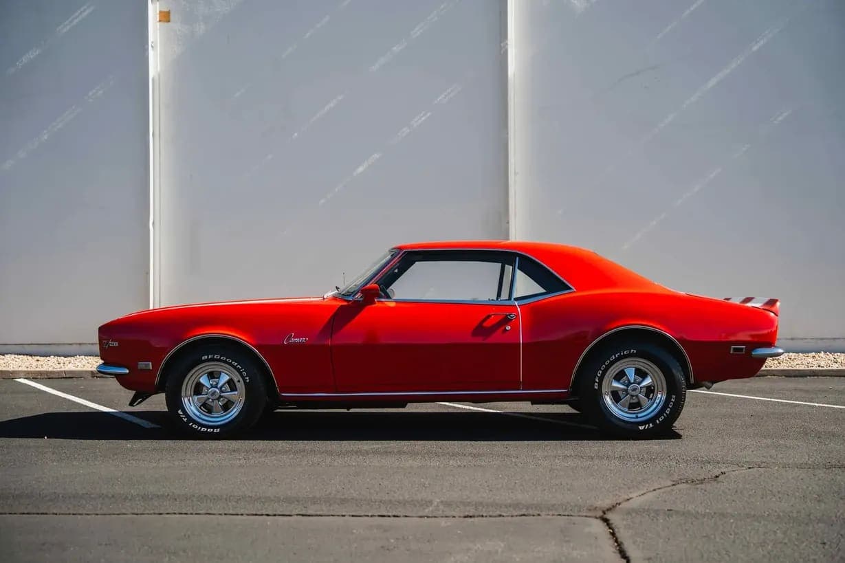 1968 Chevrolet Camaro Z28 4-Speed, view