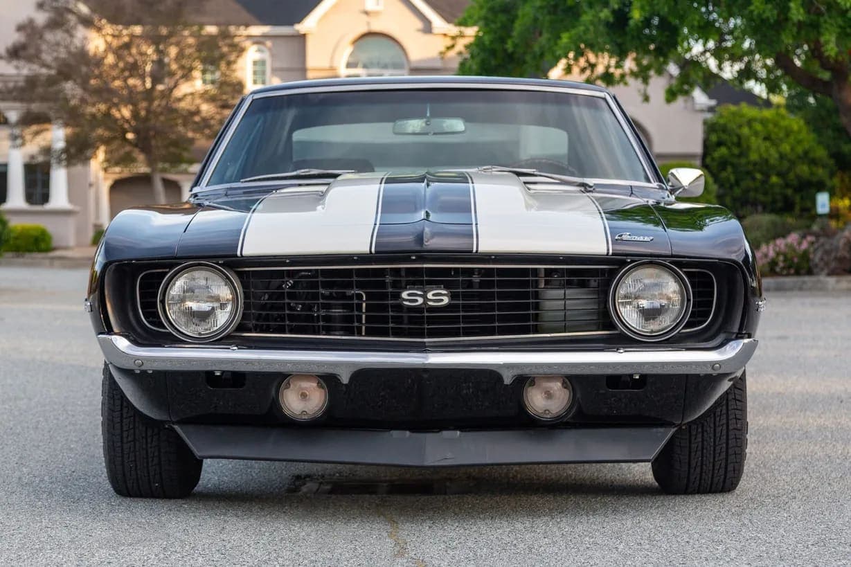 1969 Chevrolet Camaro Coupe 383ci, view
