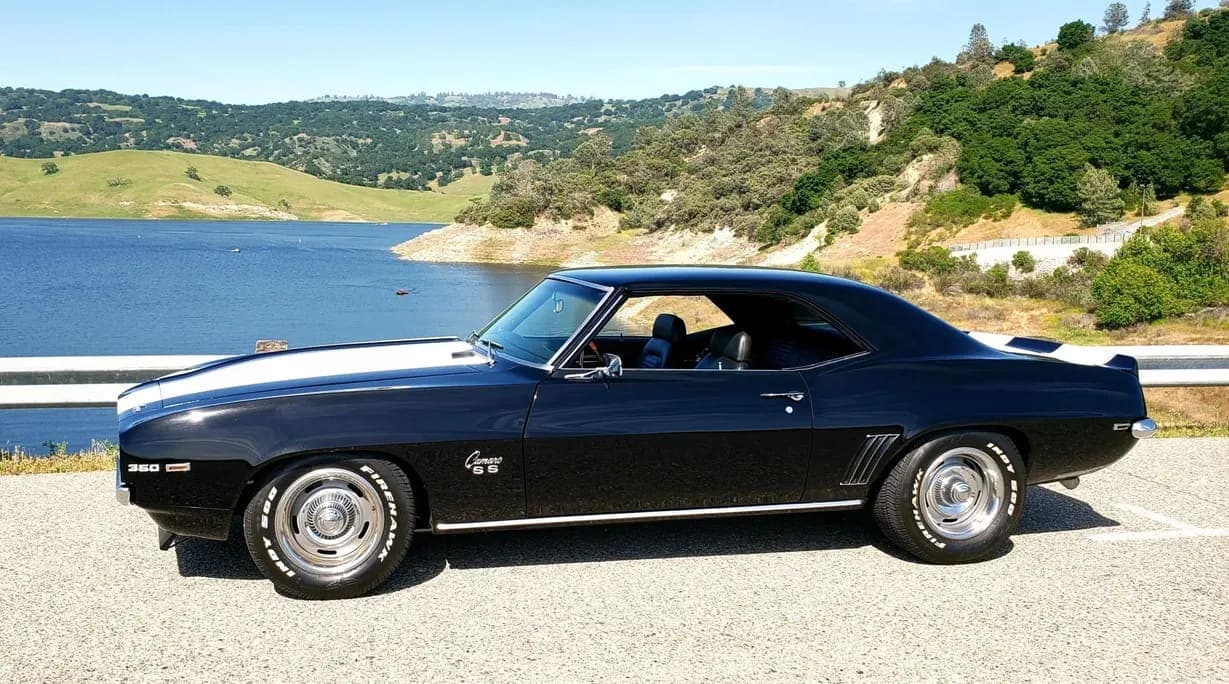1969 Chevrolet Camaro Coupe 383ci, view