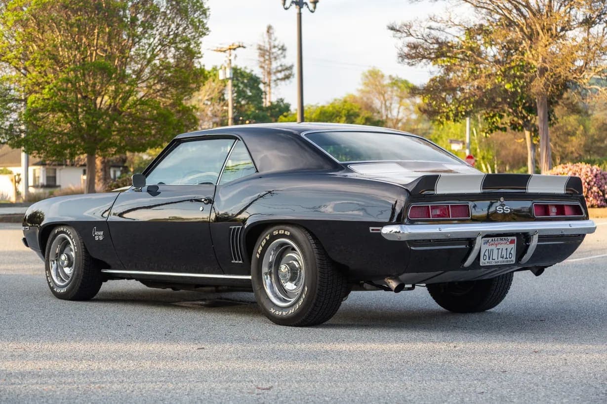 1969 Chevrolet Camaro Coupe 383ci, view