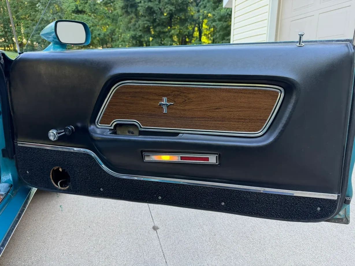 1969 Ford Mustang Mach 1, view