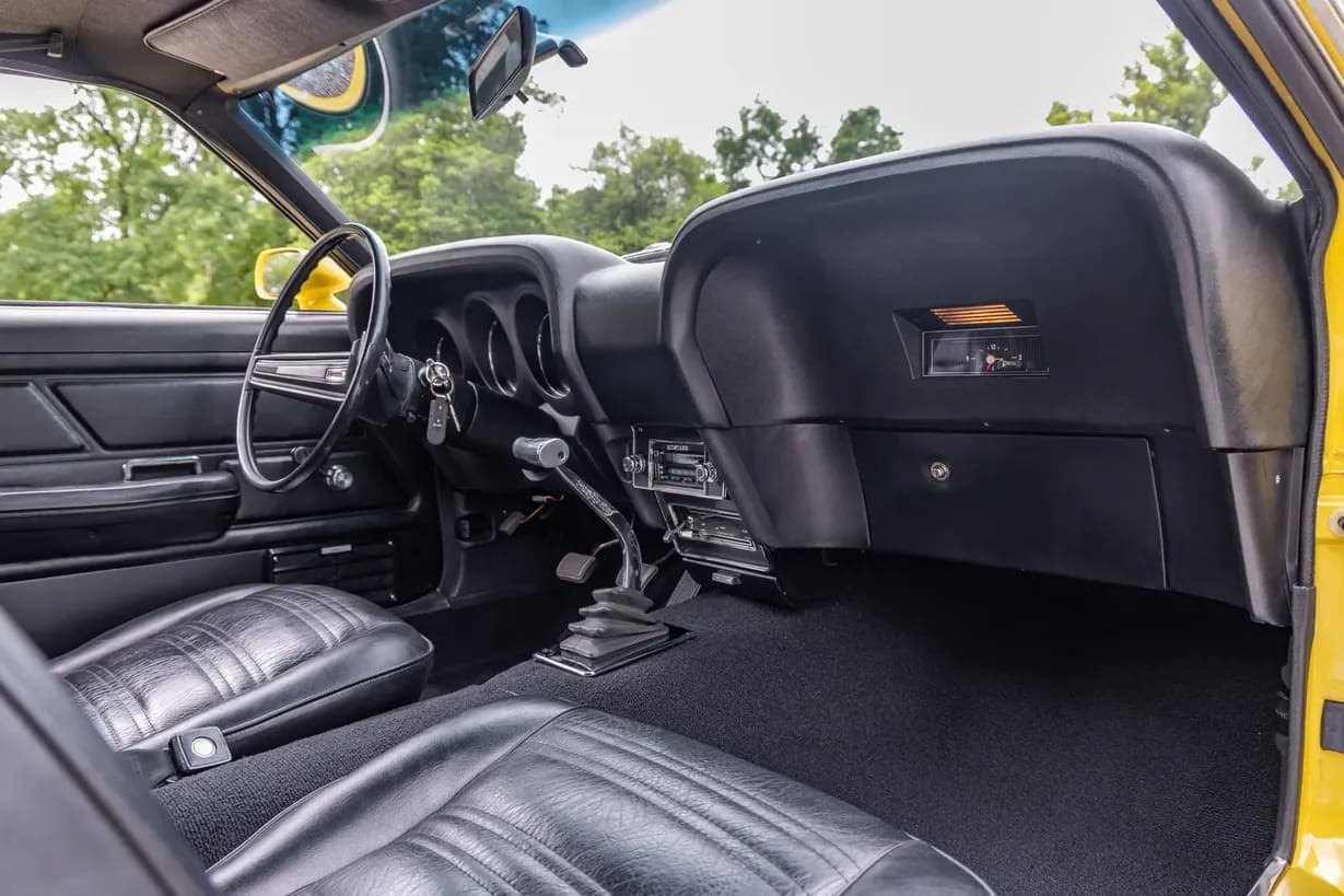 1970 Ford Mustang Boss 302 4-Speed, view