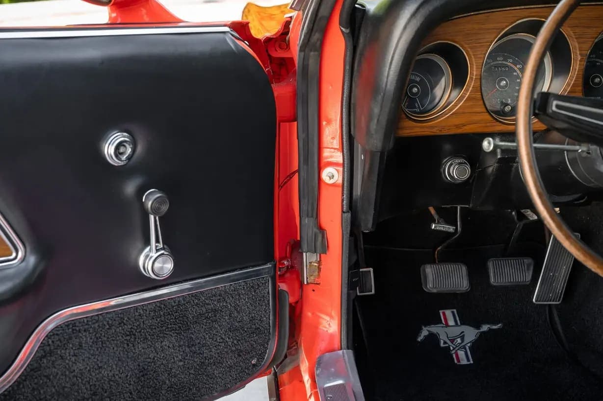 1970 Ford Mustang Mach 1, view
