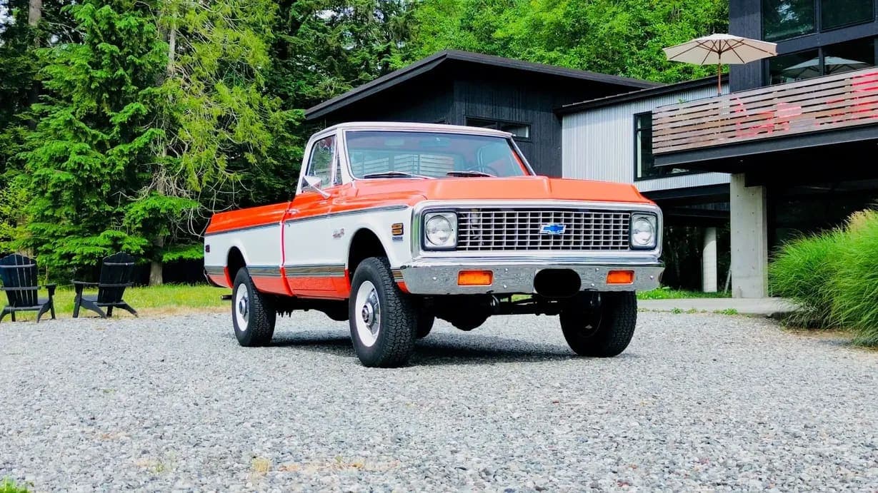 1972 Chevrolet K20 Cheyenne Super 4×4 Pickup, view