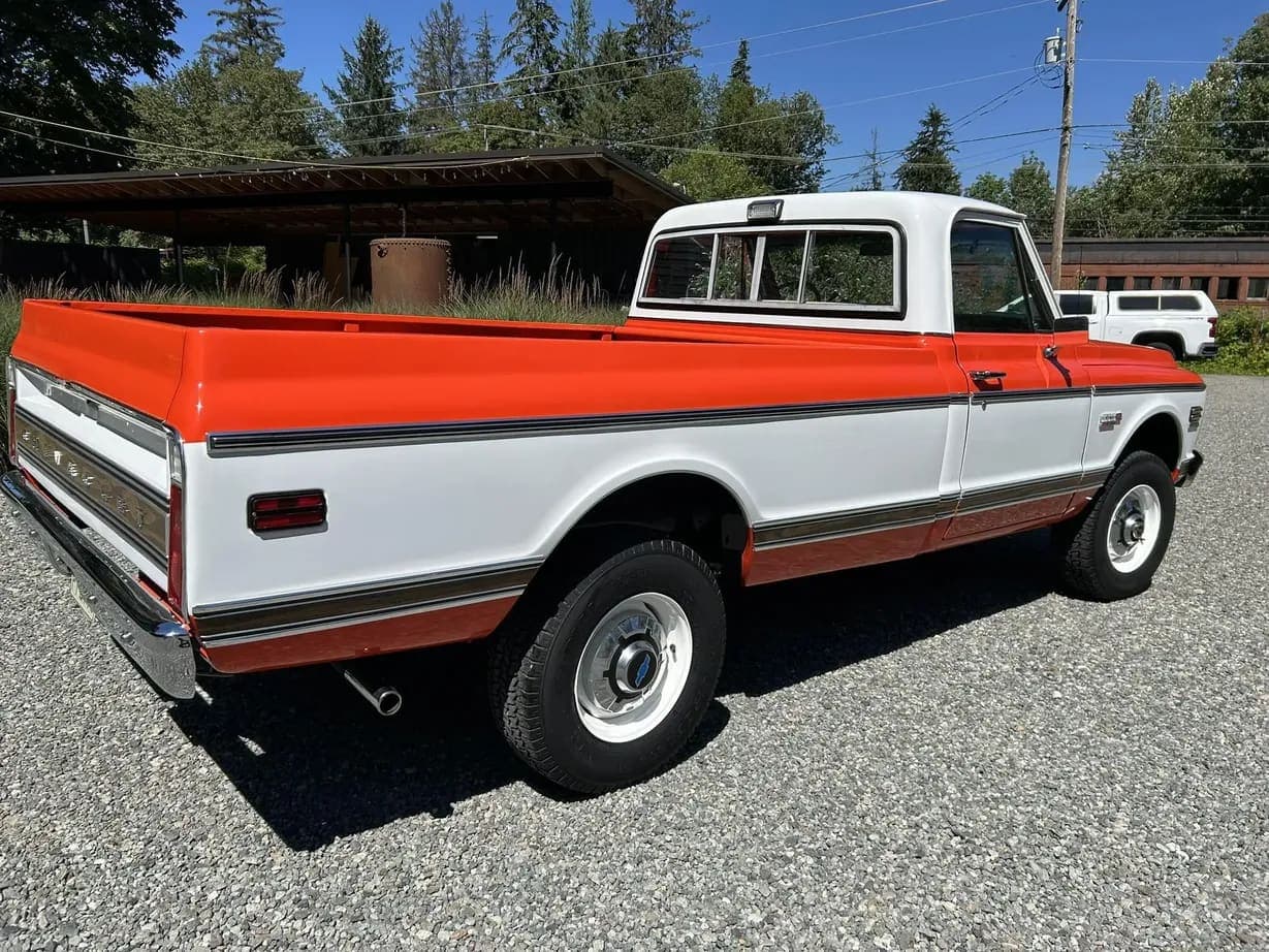 1972 Chevrolet K20 Cheyenne Super 4×4 Pickup, view