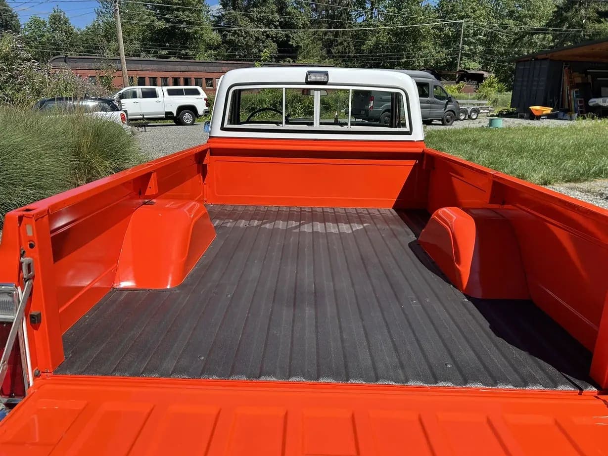 1972 Chevrolet K20 Cheyenne Super 4×4 Pickup, view